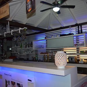 Club Cherry Hotel & Family Suites